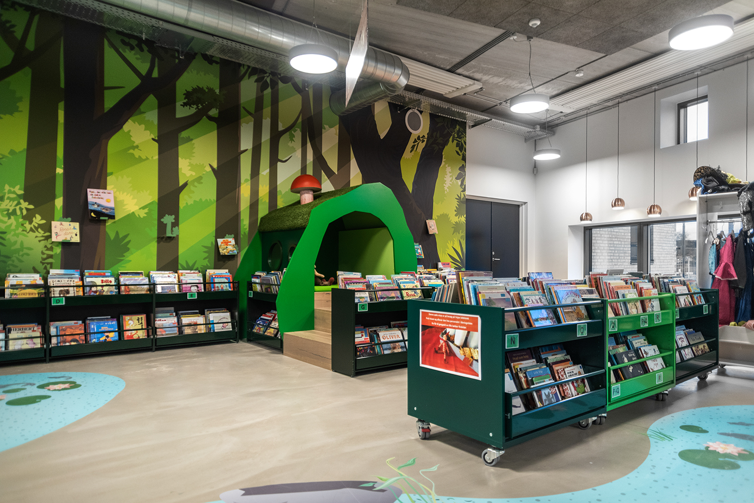 Floor and wall graphics