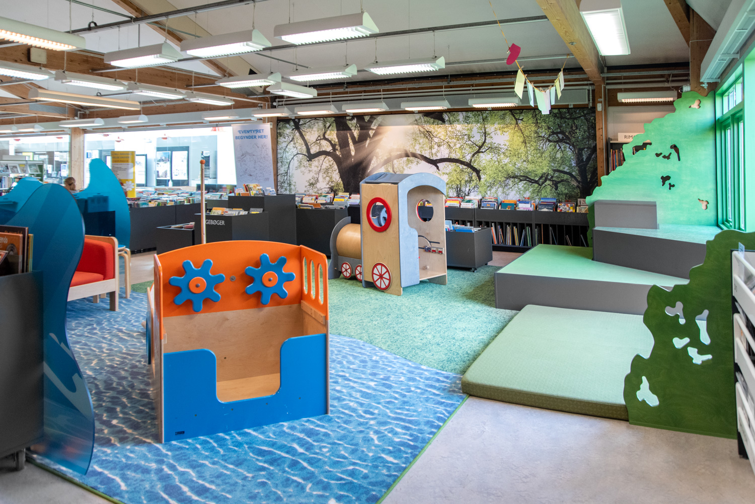 Humlebæk Public Library, Denmark