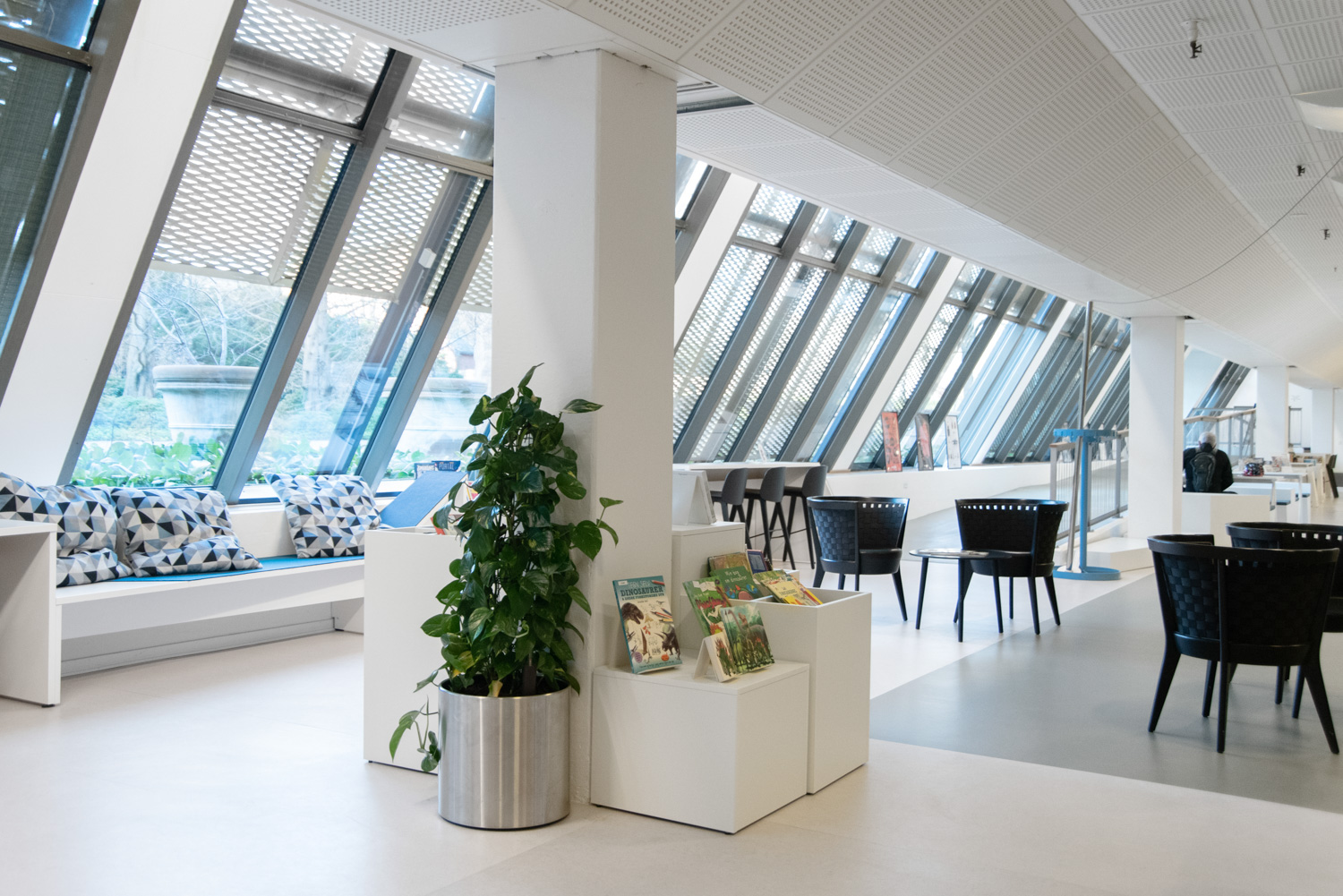 Ishøj Public Library, Denmark