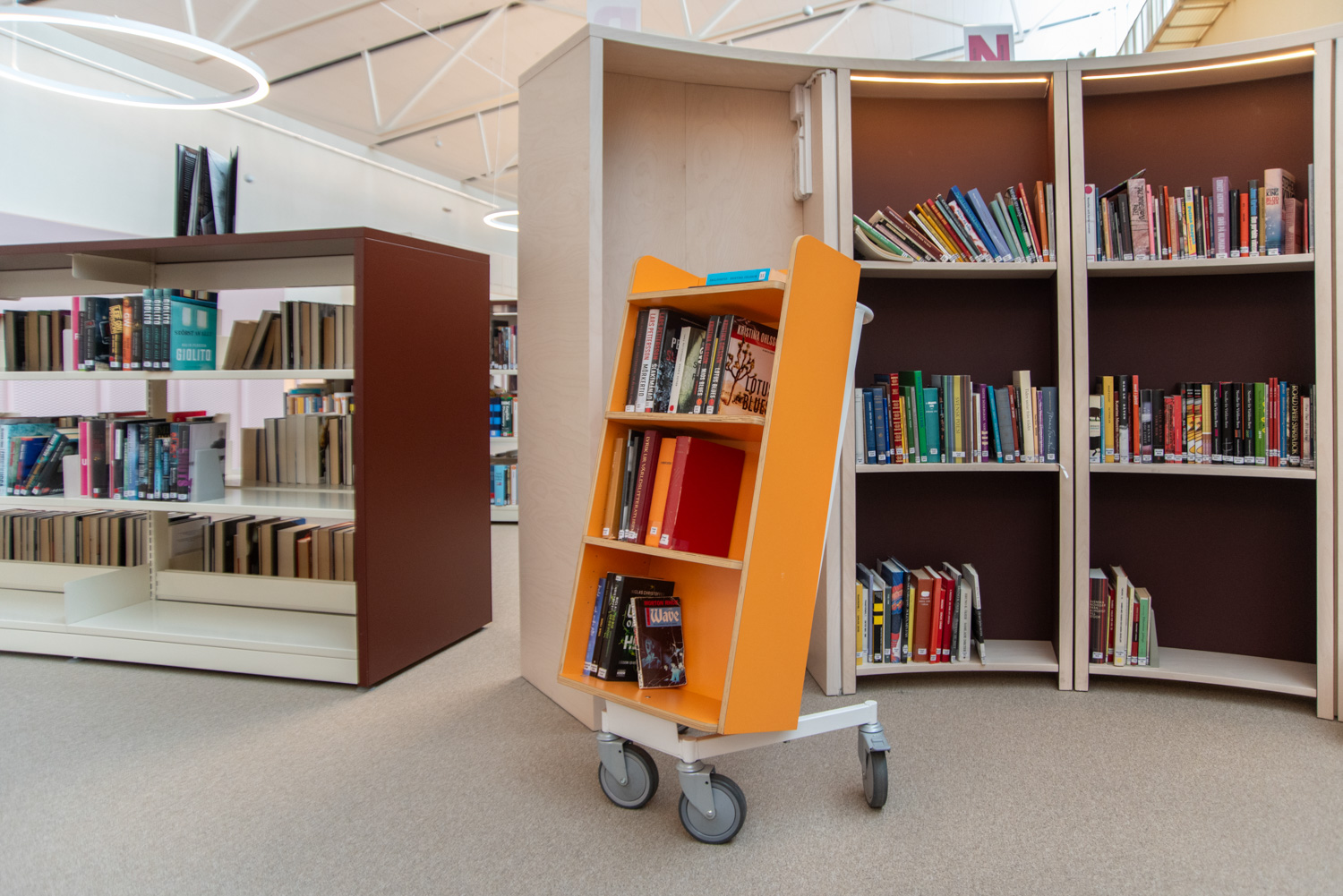 Halland Book Trolley - Plus Design